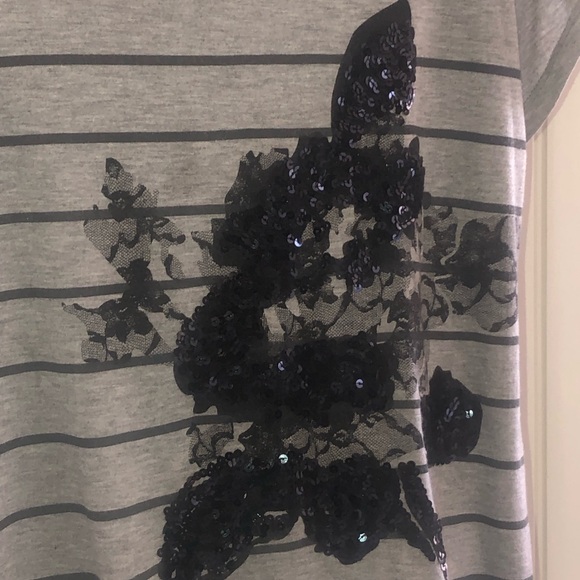 Sequins Floral Rose Gray Black Top Sz 3 - Picture 3 of 6